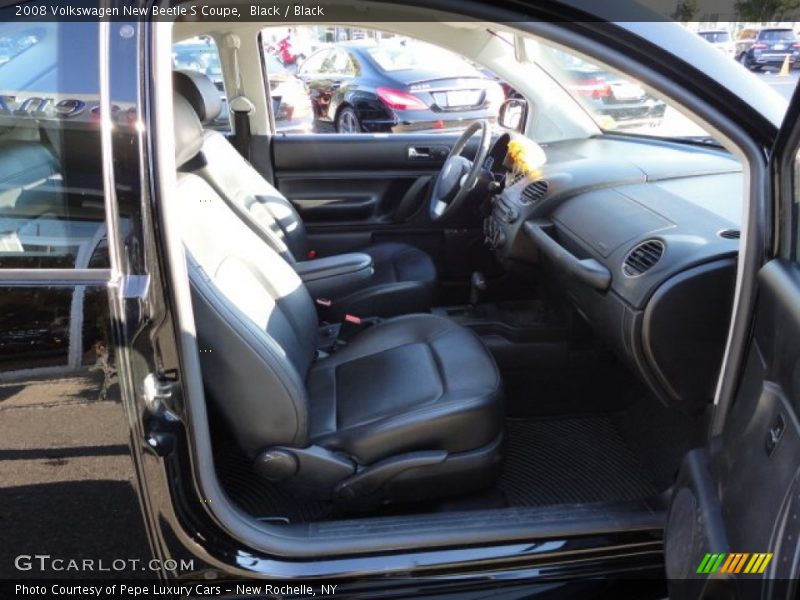 Black / Black 2008 Volkswagen New Beetle S Coupe