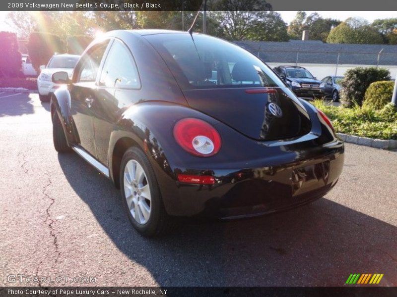 Black / Black 2008 Volkswagen New Beetle S Coupe