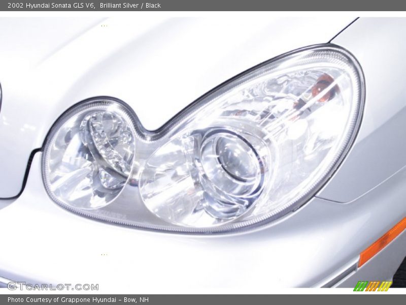 Brilliant Silver / Black 2002 Hyundai Sonata GLS V6
