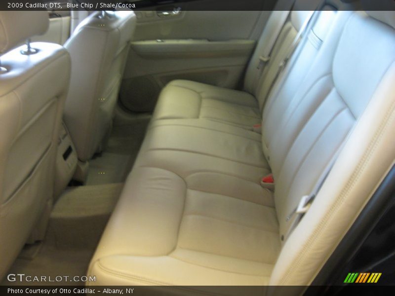 Blue Chip / Shale/Cocoa 2009 Cadillac DTS