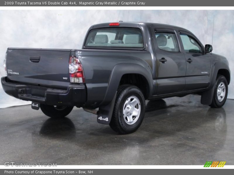 Magnetic Gray Metallic / Graphite Gray 2009 Toyota Tacoma V6 Double Cab 4x4
