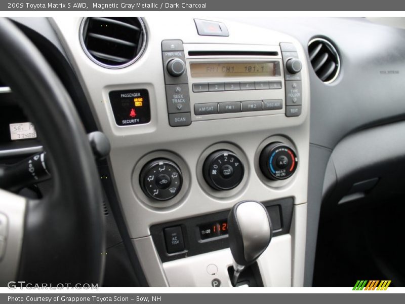Magnetic Gray Metallic / Dark Charcoal 2009 Toyota Matrix S AWD