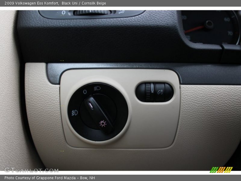 Black Uni / Cornsilk Beige 2009 Volkswagen Eos Komfort