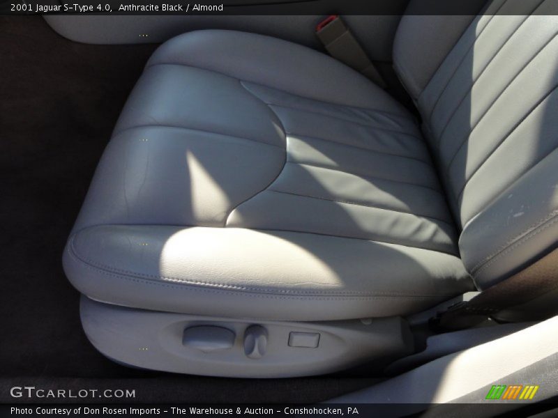 Anthracite Black / Almond 2001 Jaguar S-Type 4.0