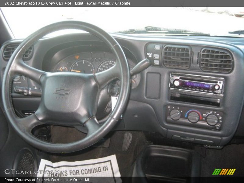 Light Pewter Metallic / Graphite 2002 Chevrolet S10 LS Crew Cab 4x4