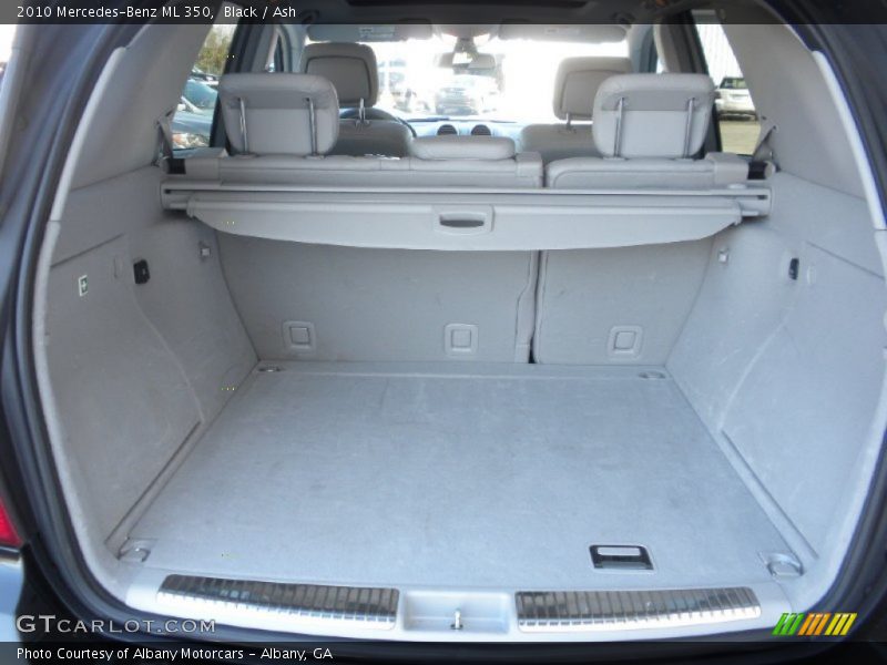  2010 ML 350 Trunk