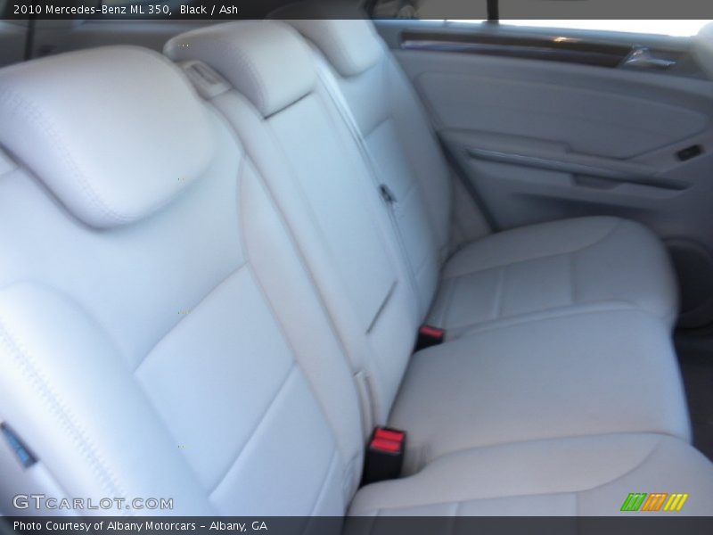 Black / Ash 2010 Mercedes-Benz ML 350