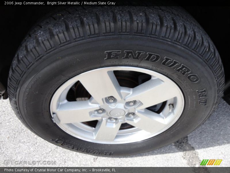 Bright Silver Metallic / Medium Slate Gray 2006 Jeep Commander