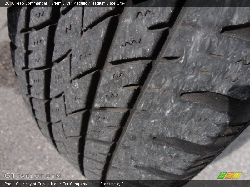 Bright Silver Metallic / Medium Slate Gray 2006 Jeep Commander