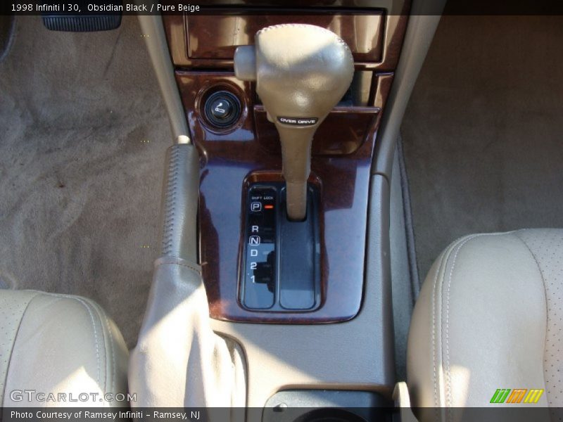  1998 I 30 4 Speed Automatic Shifter