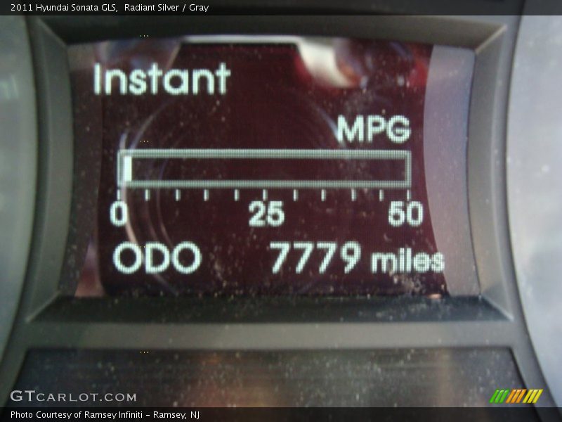 Radiant Silver / Gray 2011 Hyundai Sonata GLS