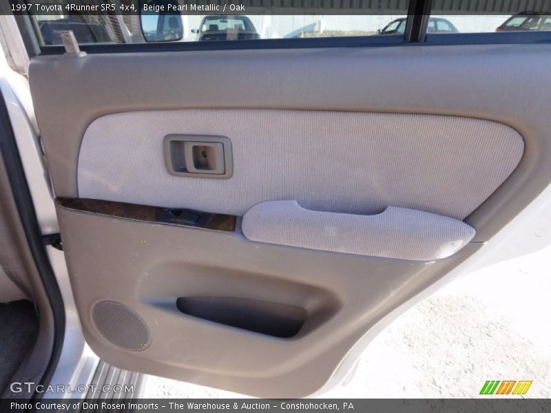Beige Pearl Metallic / Oak 1997 Toyota 4Runner SR5 4x4