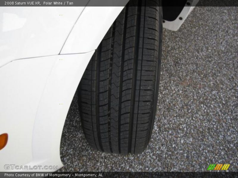 Polar White / Tan 2008 Saturn VUE XR