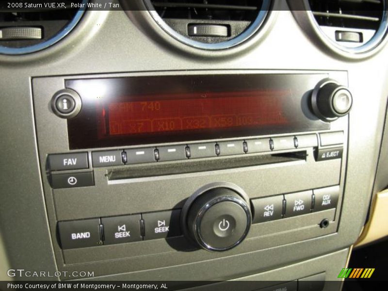 Polar White / Tan 2008 Saturn VUE XR