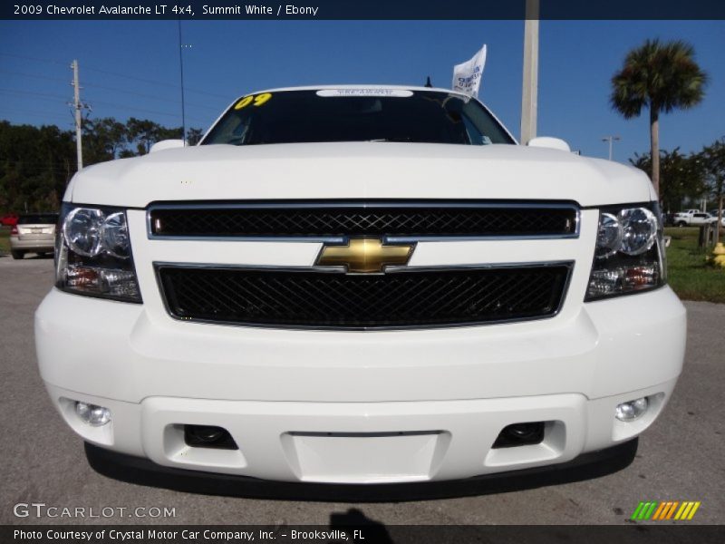 Summit White / Ebony 2009 Chevrolet Avalanche LT 4x4