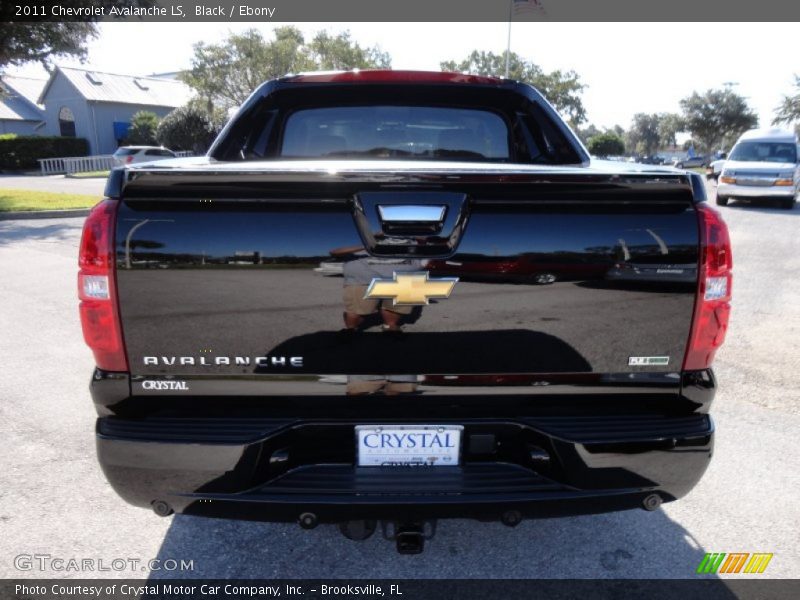 Black / Ebony 2011 Chevrolet Avalanche LS