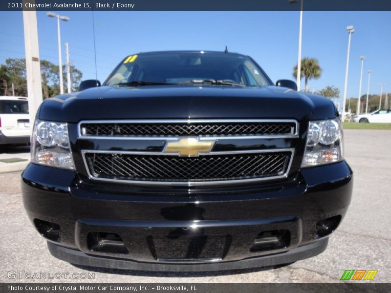Black / Ebony 2011 Chevrolet Avalanche LS