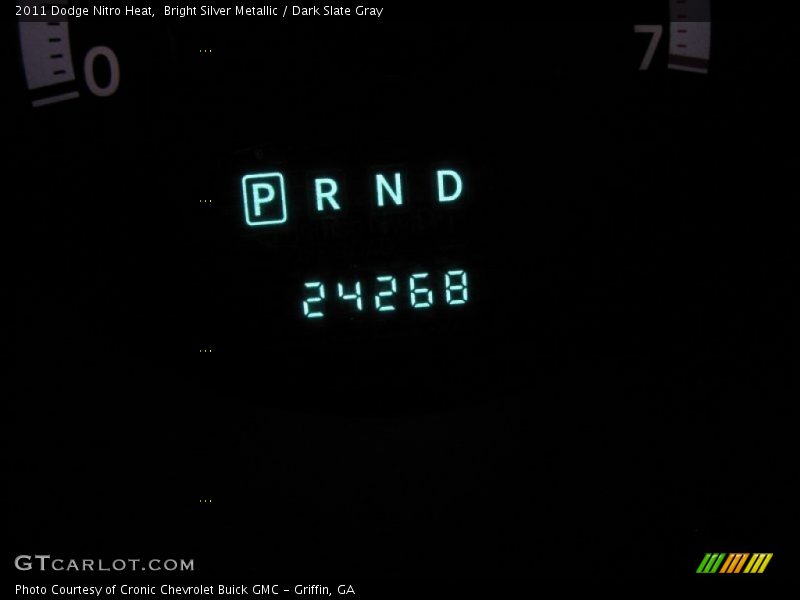 Bright Silver Metallic / Dark Slate Gray 2011 Dodge Nitro Heat