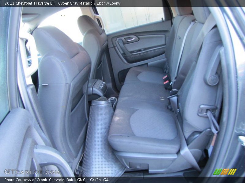 Cyber Gray Metallic / Ebony/Ebony 2011 Chevrolet Traverse LT