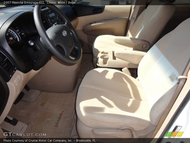Cosmic White / Beige 2007 Hyundai Entourage GLS
