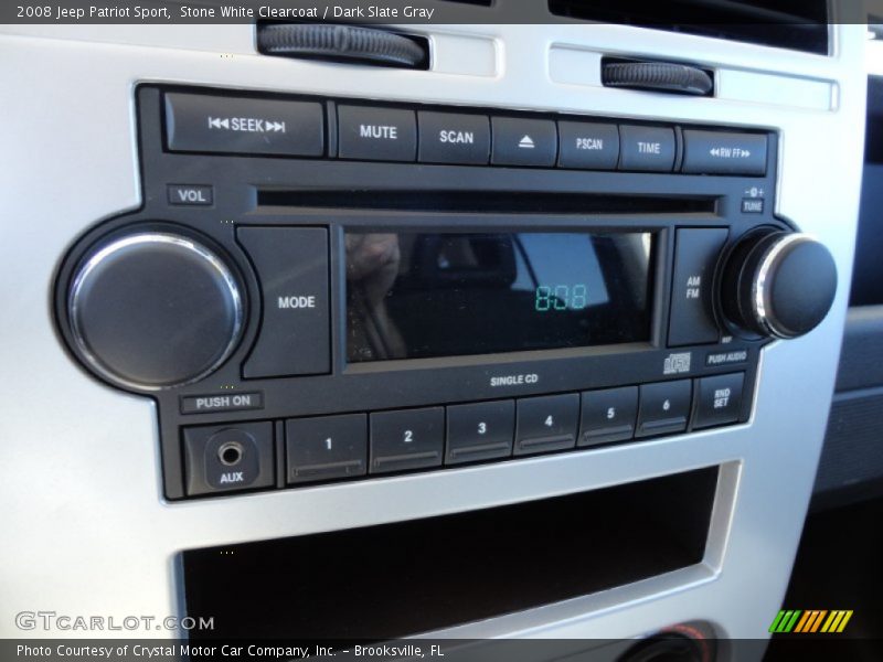 Stone White Clearcoat / Dark Slate Gray 2008 Jeep Patriot Sport