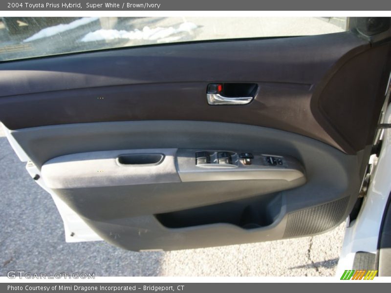Super White / Brown/Ivory 2004 Toyota Prius Hybrid