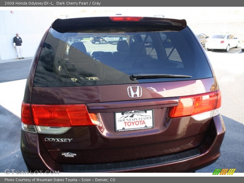 Dark Cherry Pearl / Gray 2009 Honda Odyssey EX-L