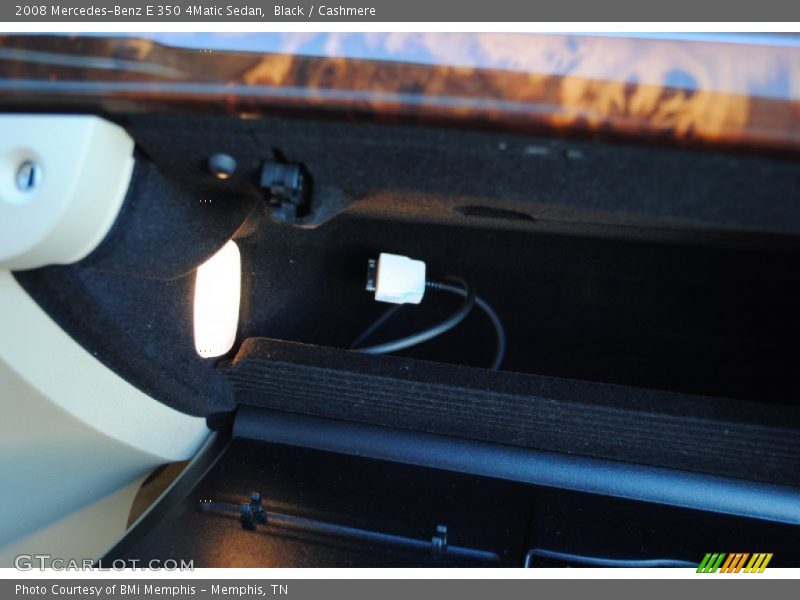 Black / Cashmere 2008 Mercedes-Benz E 350 4Matic Sedan