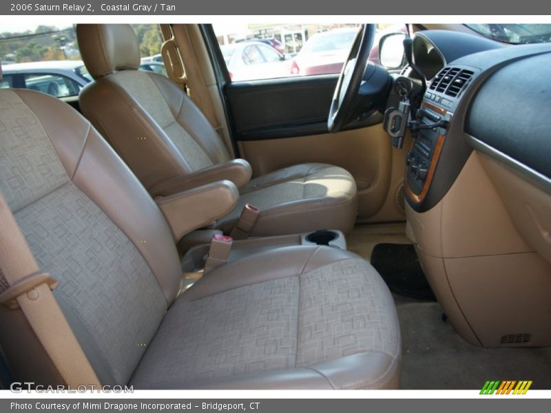 Coastal Gray / Tan 2006 Saturn Relay 2