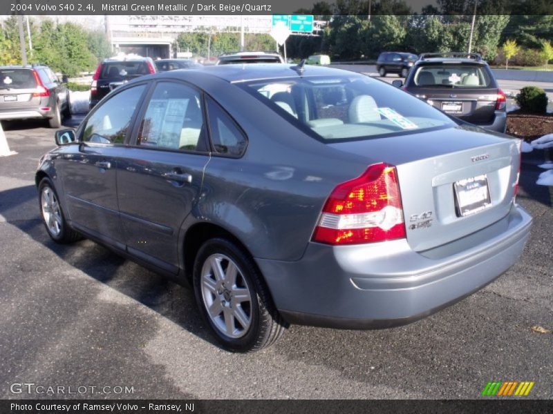 Mistral Green Metallic / Dark Beige/Quartz 2004 Volvo S40 2.4i