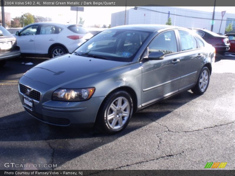 Mistral Green Metallic / Dark Beige/Quartz 2004 Volvo S40 2.4i