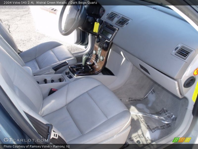Mistral Green Metallic / Dark Beige/Quartz 2004 Volvo S40 2.4i
