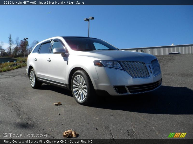 Ingot Silver Metallic / Light Stone 2010 Lincoln MKT AWD