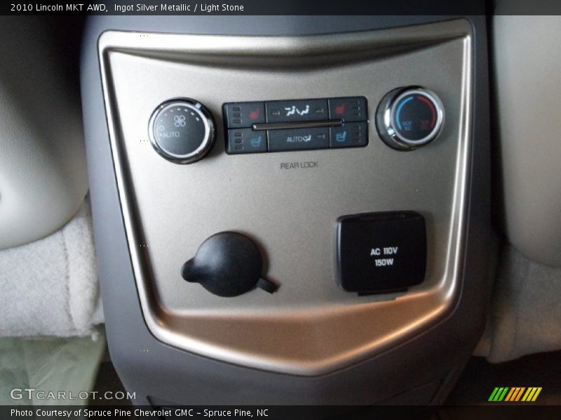 Ingot Silver Metallic / Light Stone 2010 Lincoln MKT AWD
