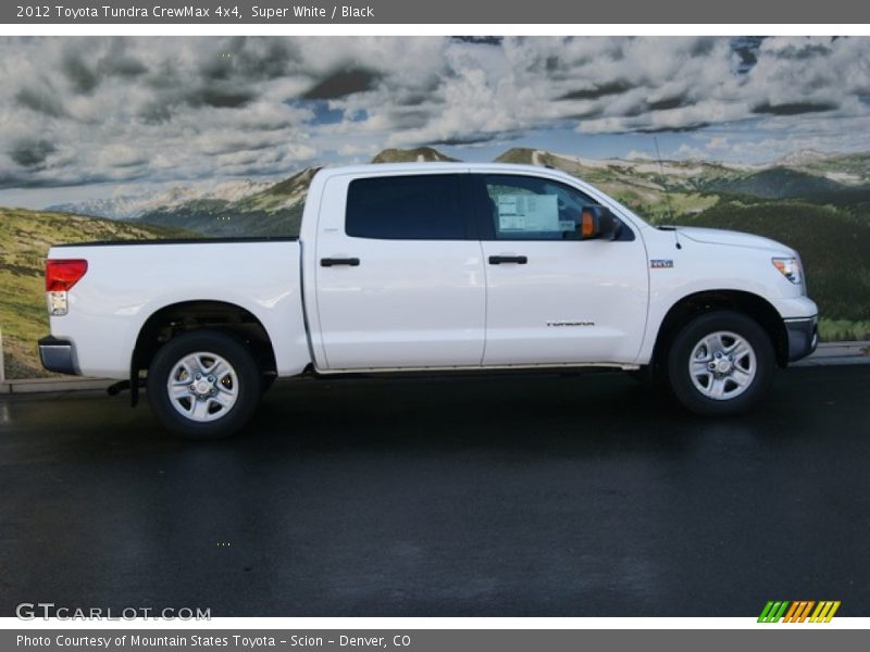Super White / Black 2012 Toyota Tundra CrewMax 4x4