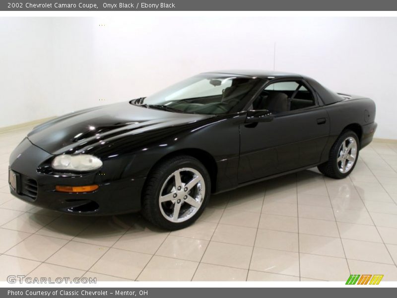 Front 3/4 View of 2002 Camaro Coupe