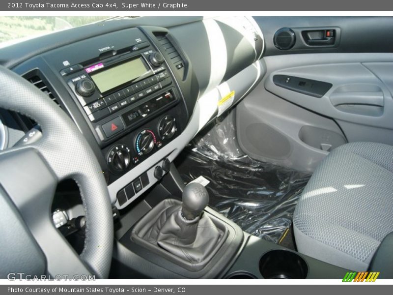  2012 Tacoma Access Cab 4x4 5 Speed Manual Shifter