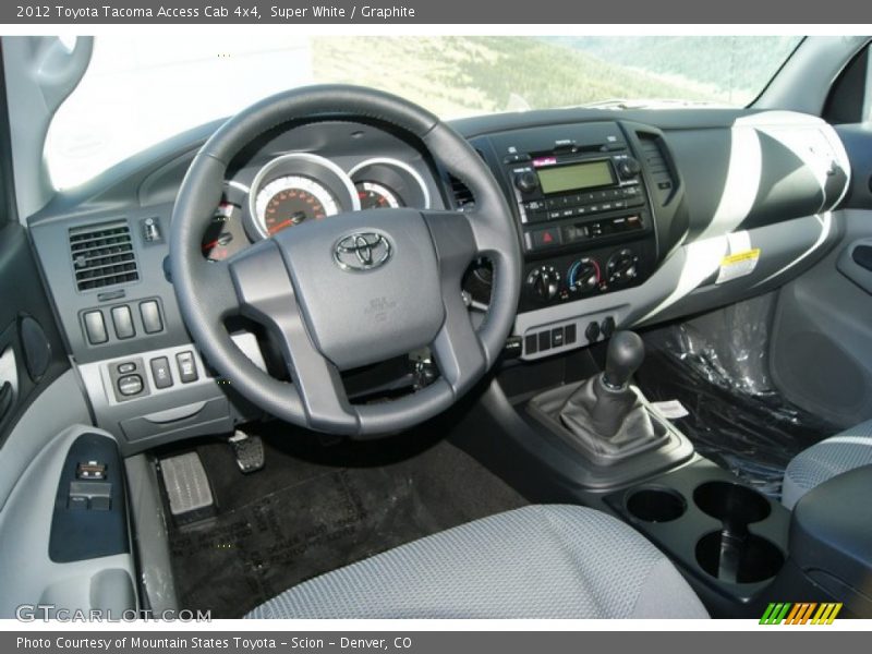 Super White / Graphite 2012 Toyota Tacoma Access Cab 4x4