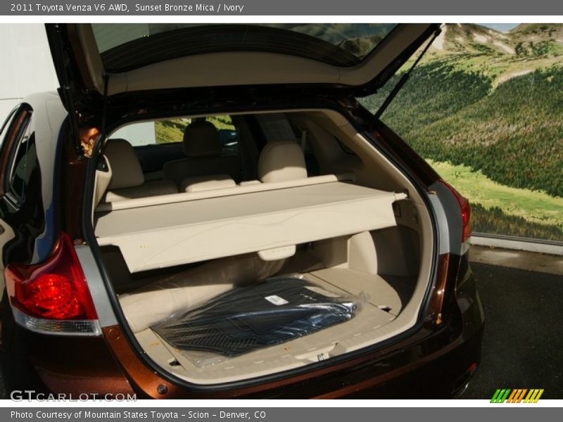 Sunset Bronze Mica / Ivory 2011 Toyota Venza V6 AWD