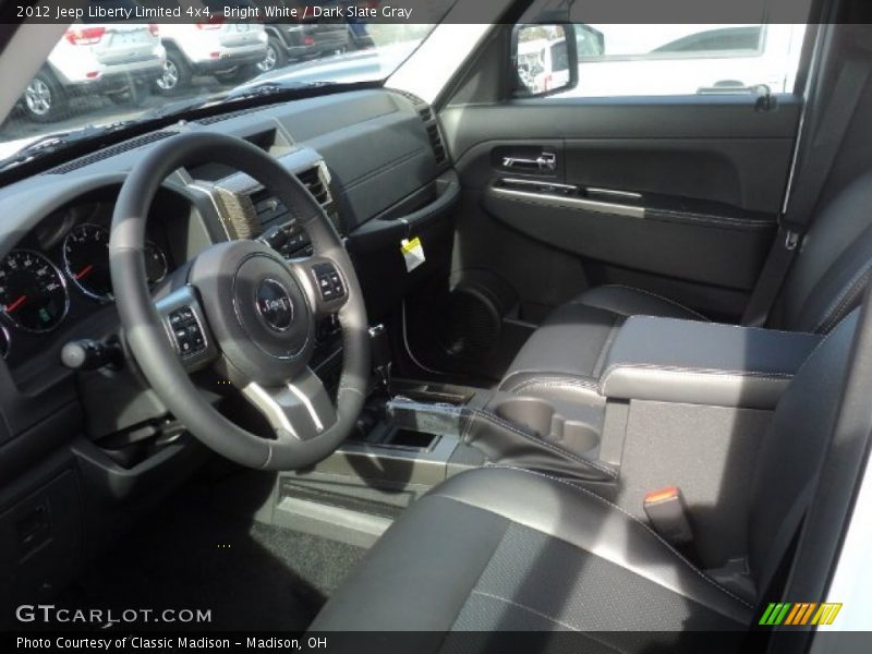 Bright White / Dark Slate Gray 2012 Jeep Liberty Limited 4x4