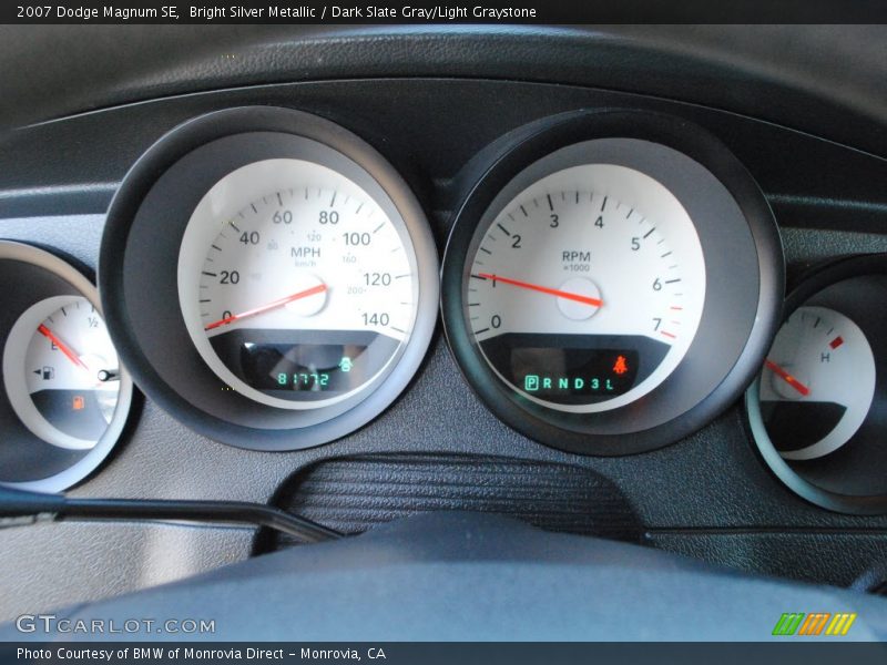 Bright Silver Metallic / Dark Slate Gray/Light Graystone 2007 Dodge Magnum SE