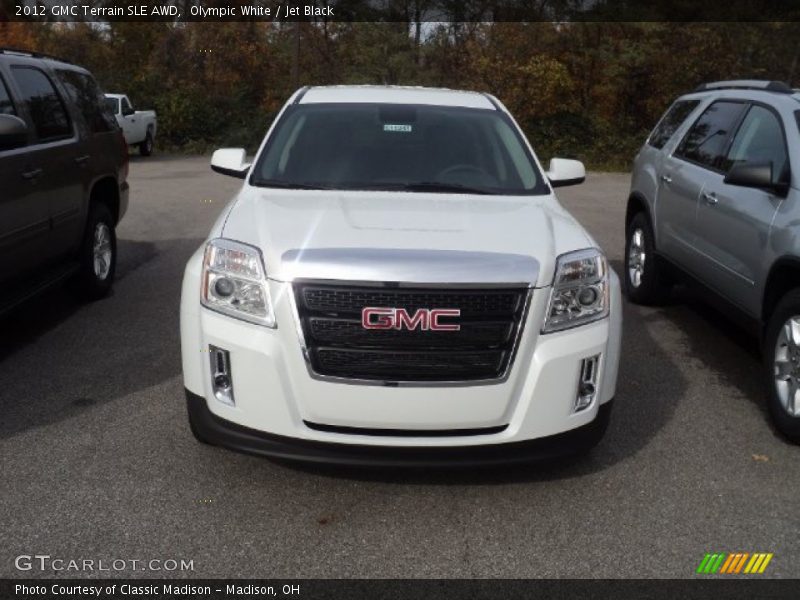 Olympic White / Jet Black 2012 GMC Terrain SLE AWD