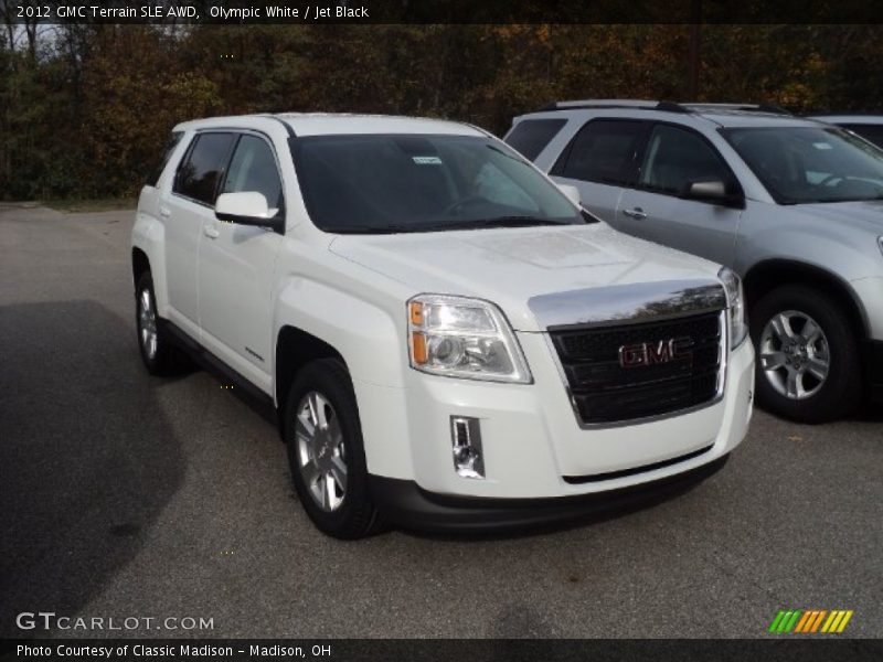 Olympic White / Jet Black 2012 GMC Terrain SLE AWD