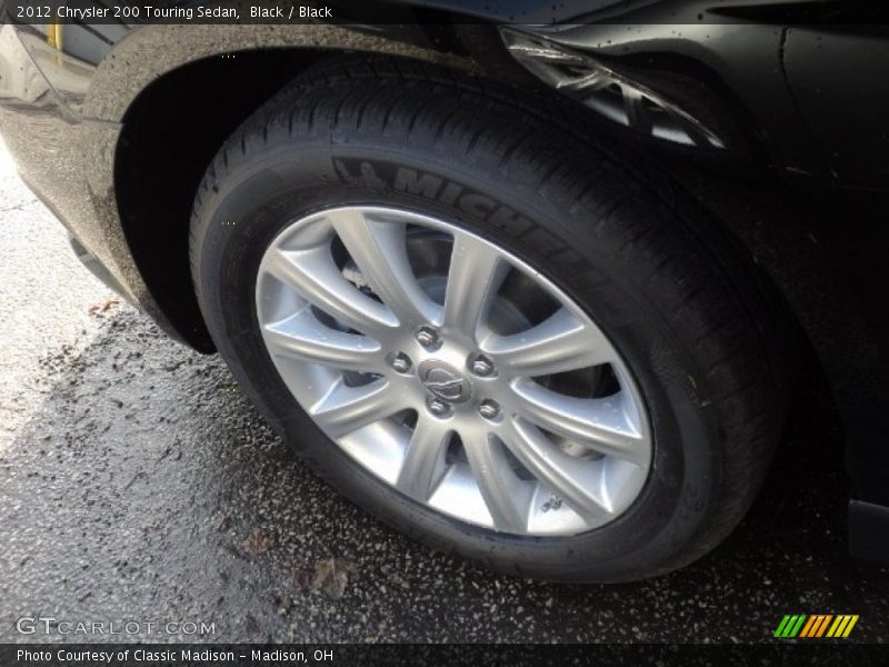 Black / Black 2012 Chrysler 200 Touring Sedan