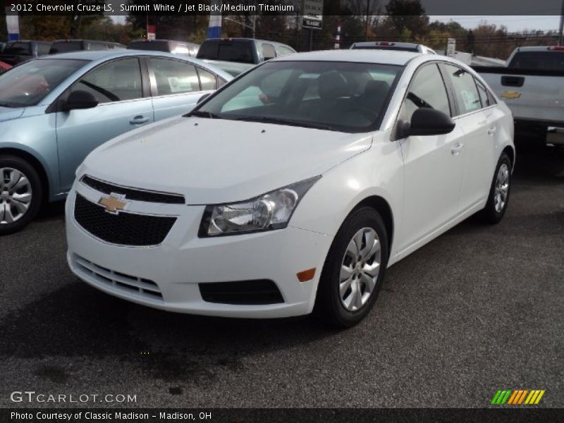 Summit White / Jet Black/Medium Titanium 2012 Chevrolet Cruze LS