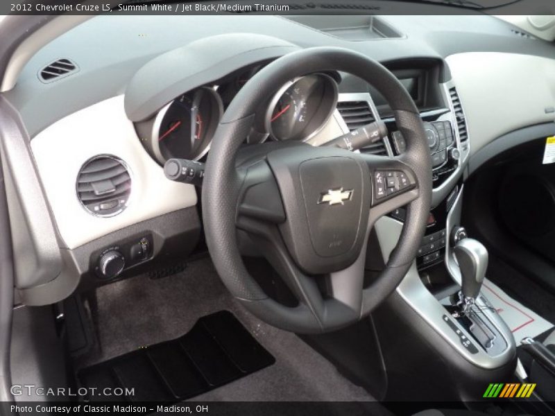 Summit White / Jet Black/Medium Titanium 2012 Chevrolet Cruze LS