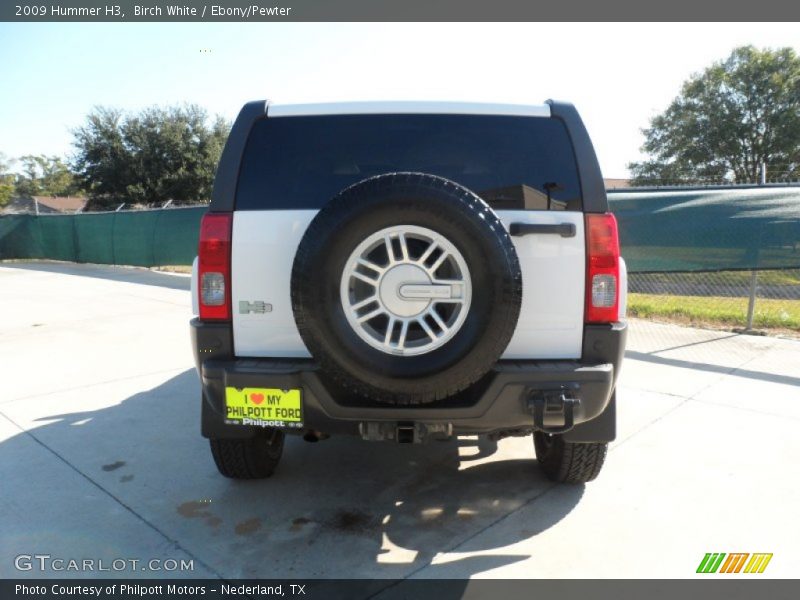 Birch White / Ebony/Pewter 2009 Hummer H3