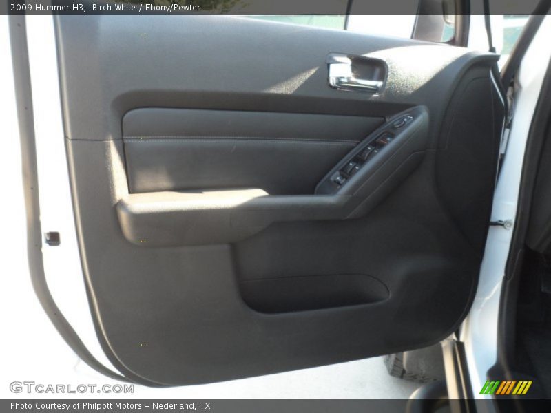 Birch White / Ebony/Pewter 2009 Hummer H3