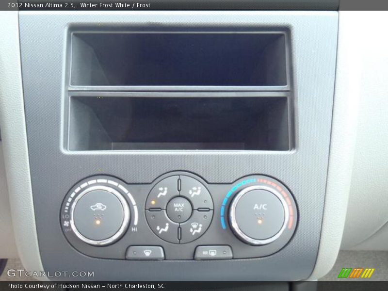 Winter Frost White / Frost 2012 Nissan Altima 2.5