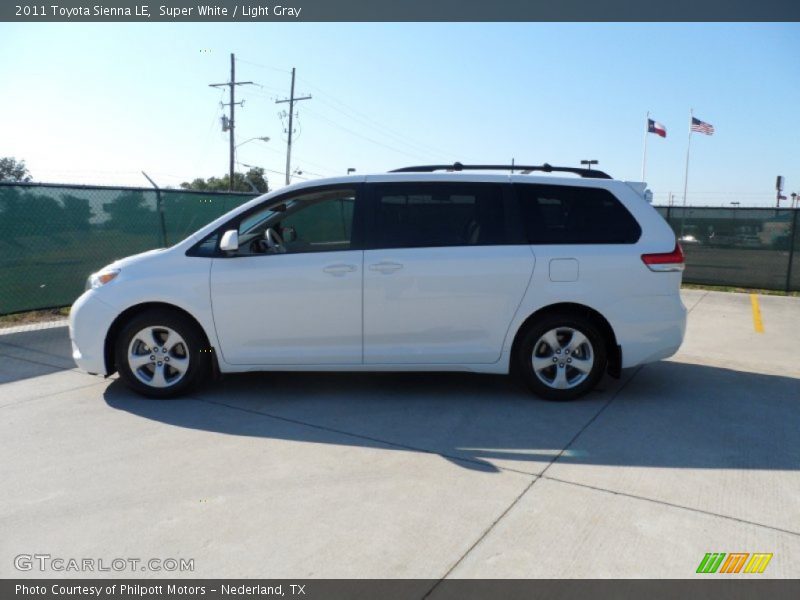 Super White / Light Gray 2011 Toyota Sienna LE